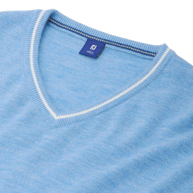 FootJoy Cashmere V-Neck Sweater (Previous Season Style) 4 FootJoy Cashmere V-Neck Sweater (Previous Season Style) - Image 2